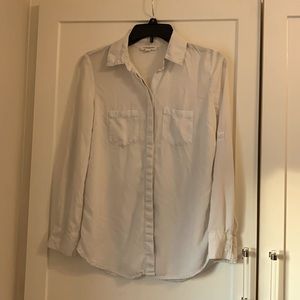 Beach lunch lounge collection white button up